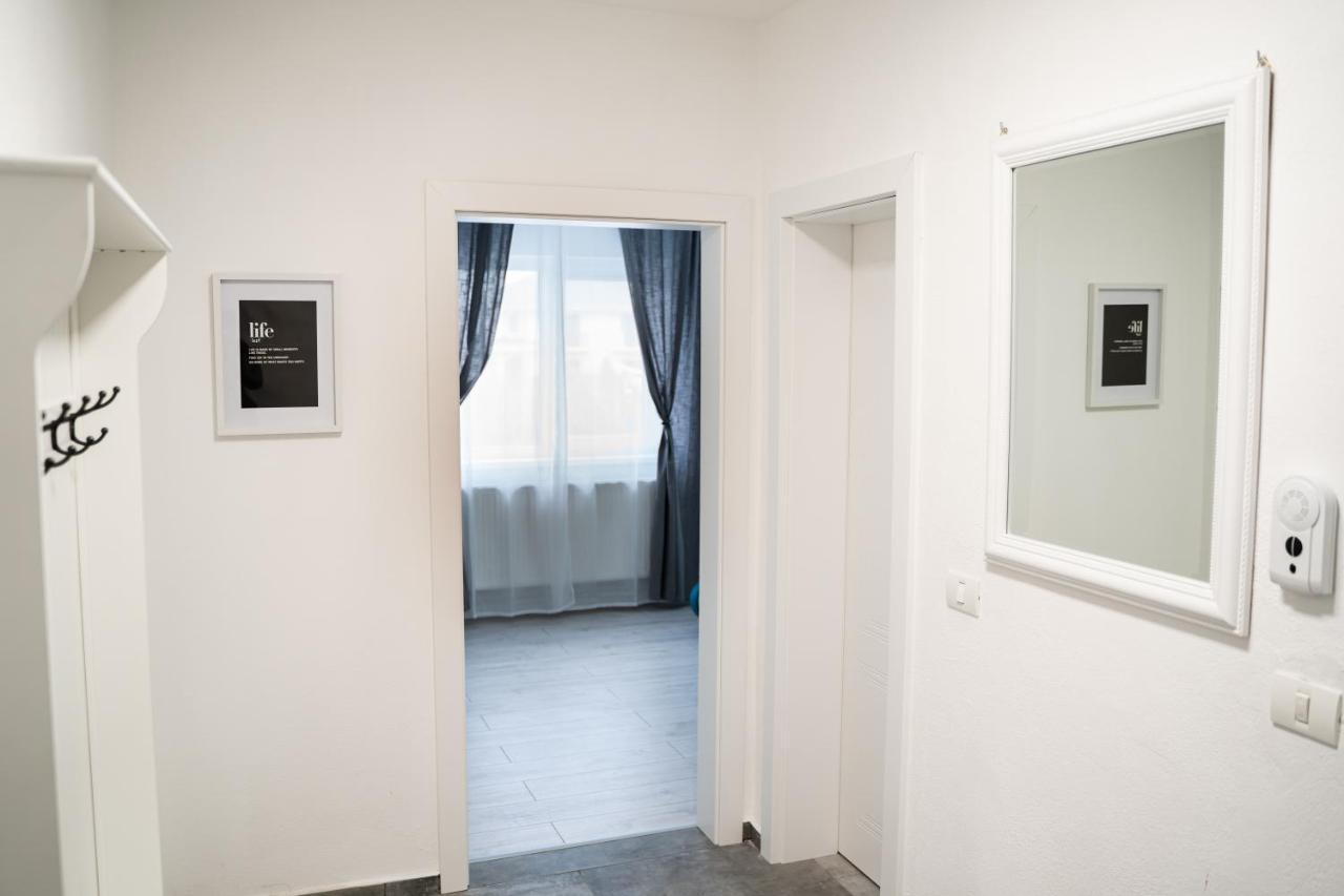 Dumbravita  Cozy Apartment In Dumbravita المظهر الخارجي الصورة
